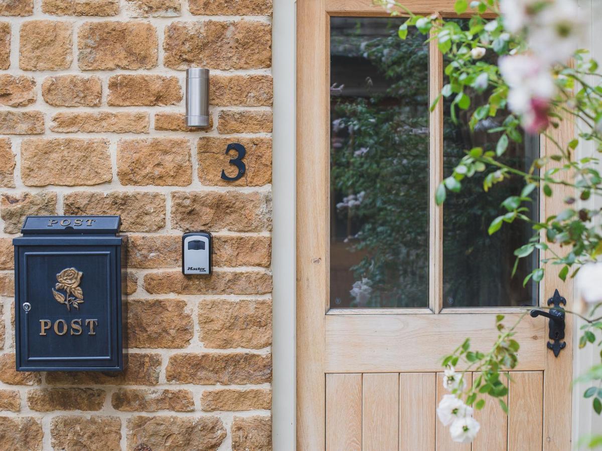 Climbing Rose Cottage - Dog Friendly - Peaceful Cotswold Cottage Adlestrop Eksteriør billede