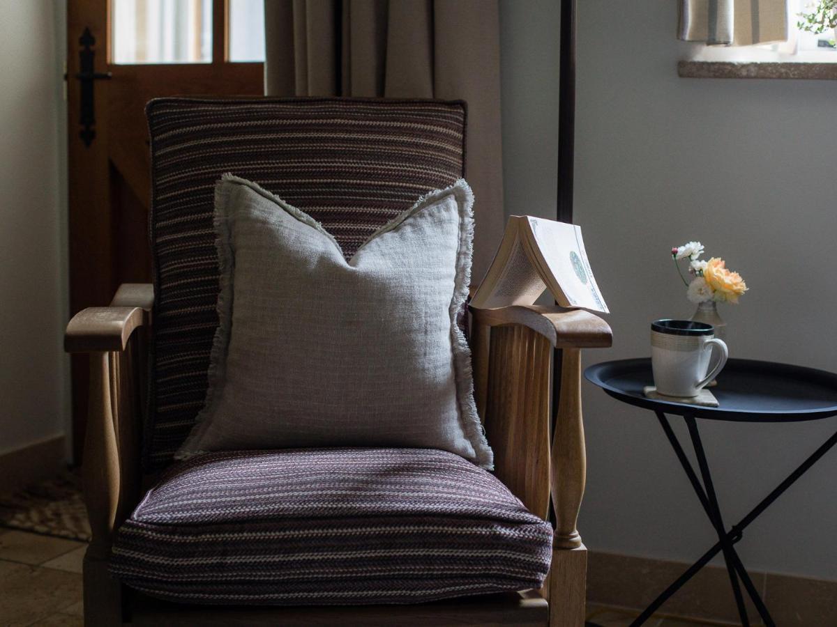 Climbing Rose Cottage - Dog Friendly - Peaceful Cotswold Cottage Adlestrop Eksteriør billede