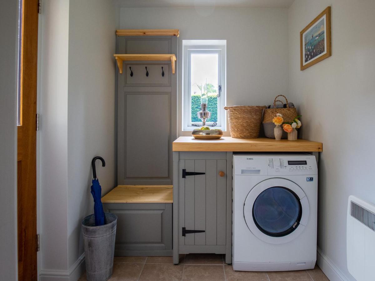 Climbing Rose Cottage - Dog Friendly - Peaceful Cotswold Cottage Adlestrop Eksteriør billede