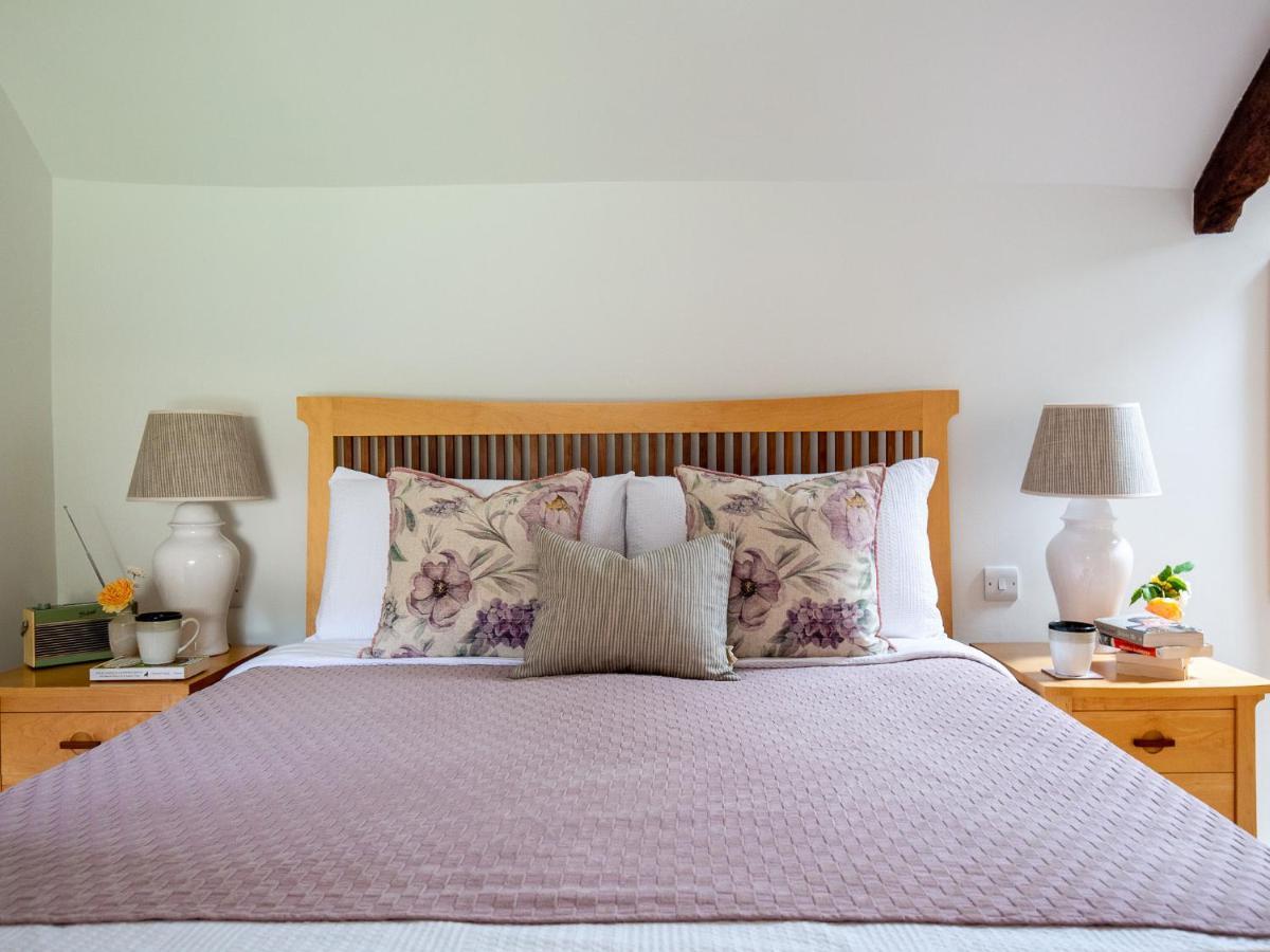 Climbing Rose Cottage - Dog Friendly - Peaceful Cotswold Cottage Adlestrop Eksteriør billede