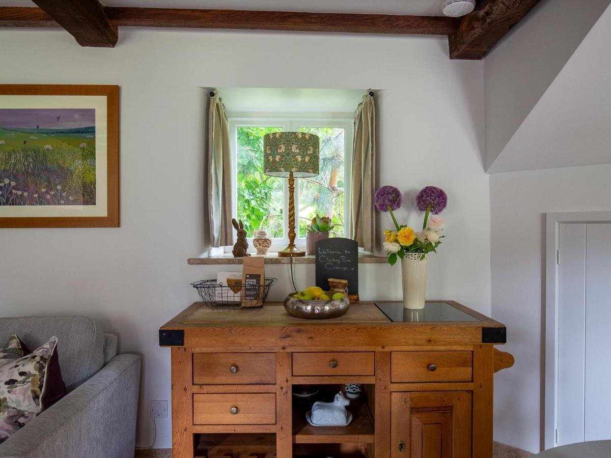 Climbing Rose Cottage - Dog Friendly - Peaceful Cotswold Cottage Adlestrop Eksteriør billede